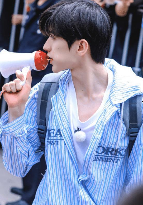 蔡徐坤跑男最新爆料图片